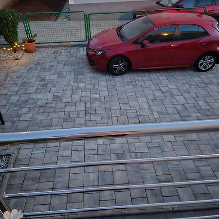 Apartments Melin Malinska Εξωτερικό φωτογραφία
