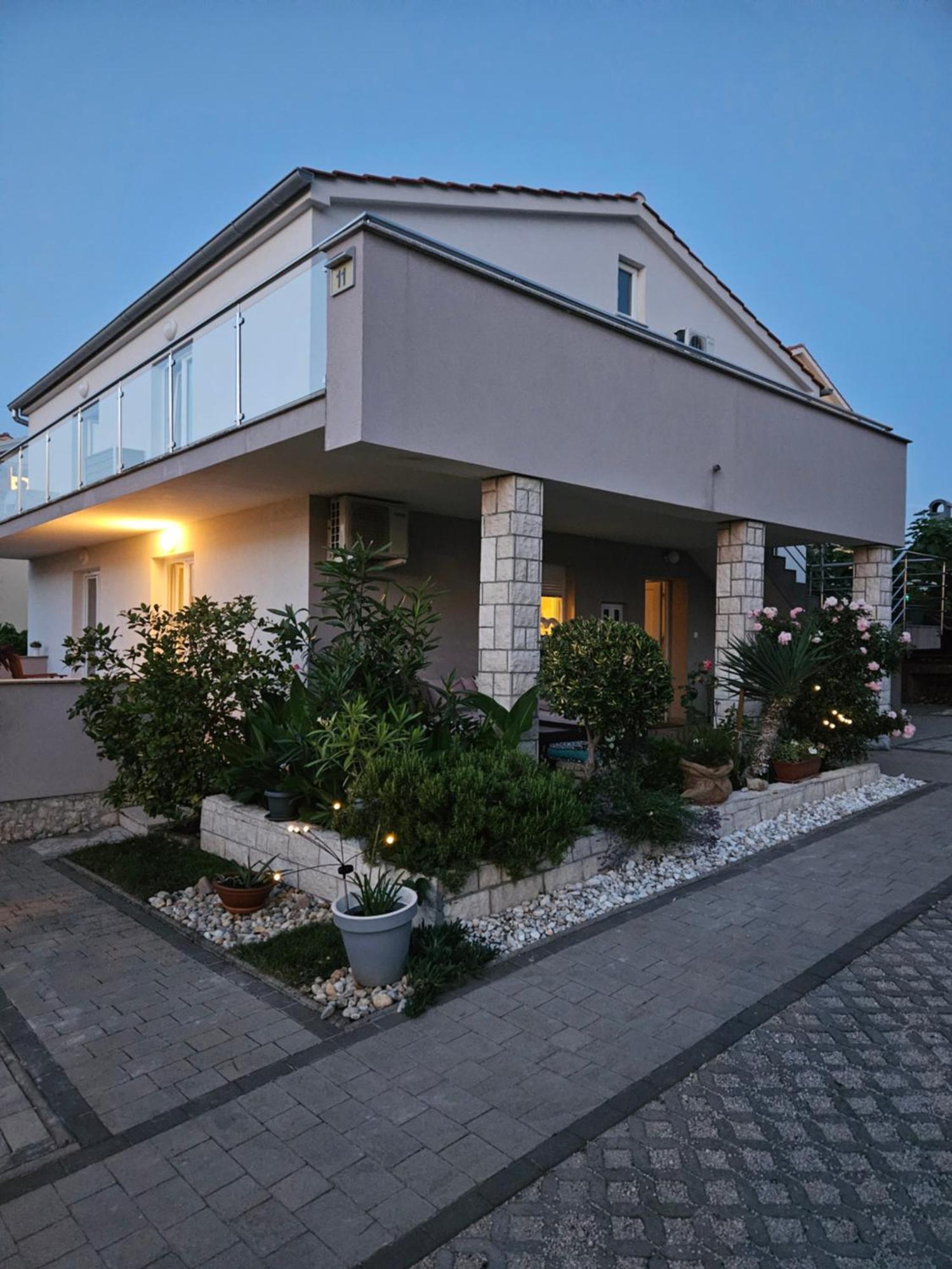 Apartments Melin Malinska Εξωτερικό φωτογραφία
