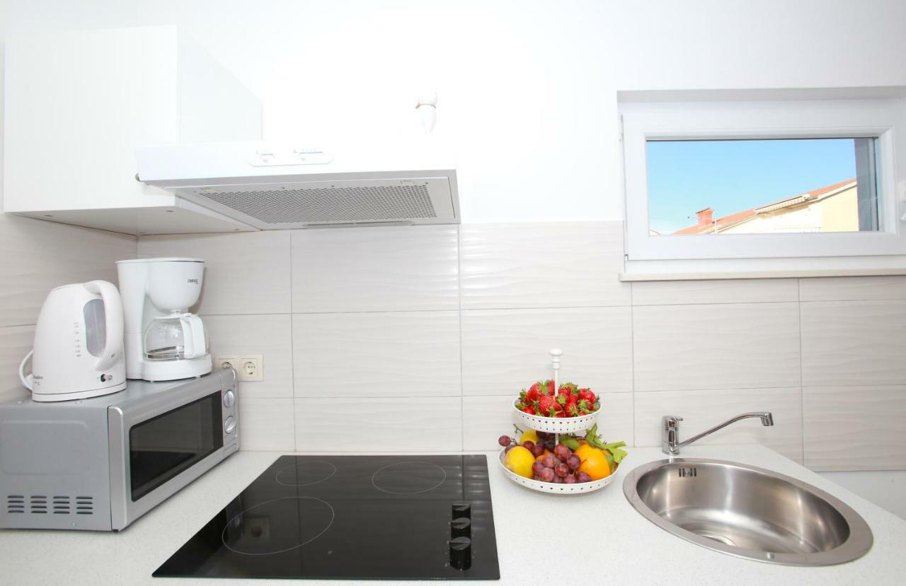 Apartments Melin Malinska Εξωτερικό φωτογραφία