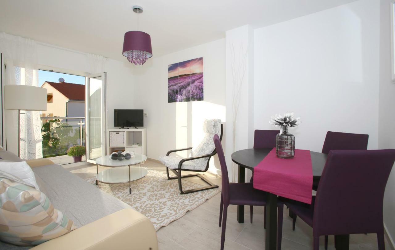 Apartments Melin Malinska Εξωτερικό φωτογραφία